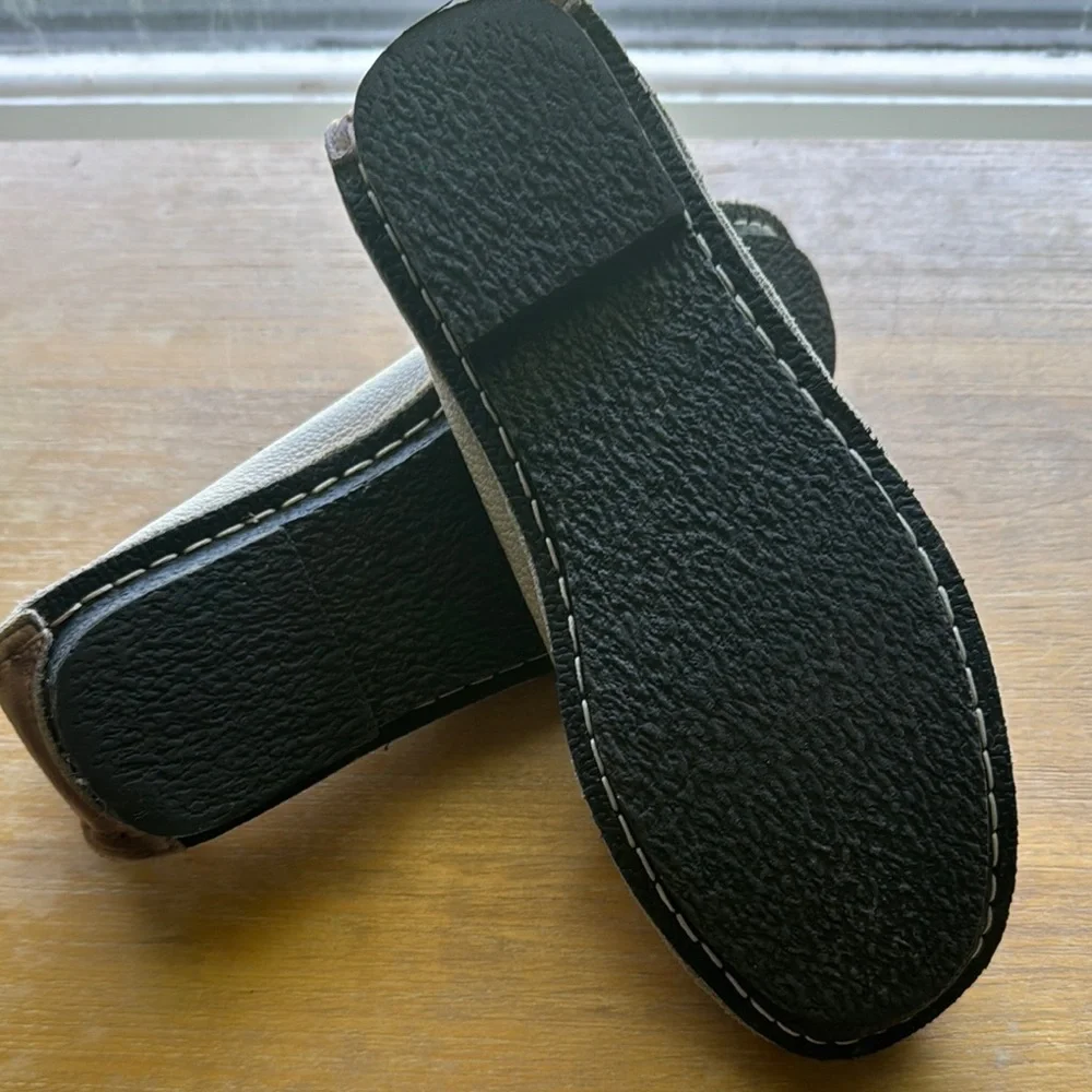 Spring Step Cream Floral Loafers - Picture 2 of 2